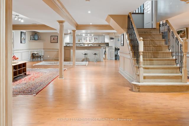 37 Red Cardinal Tr, House detached with 4 bedrooms, 4 bathrooms and 4 parking in Richmond Hill ON | Image 31
