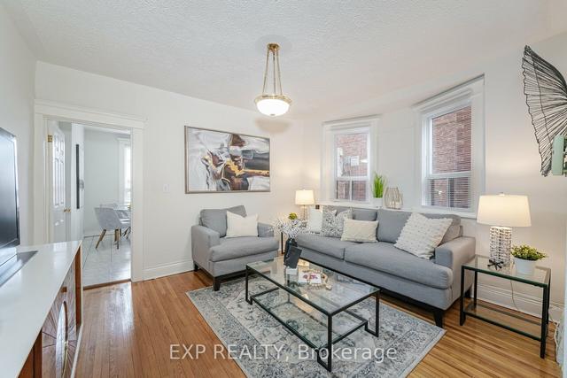 34 Manchester Ave, House semidetached with 3 bedrooms, 2 bathrooms and 1.5 parking in Toronto ON | Image 16