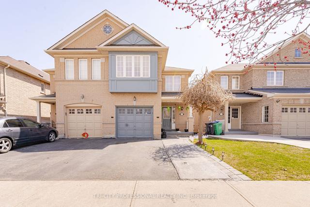 15 Kintyre St, House semidetached with 4 bedrooms, 4 bathrooms and 4 parking in Brampton ON | Image 1