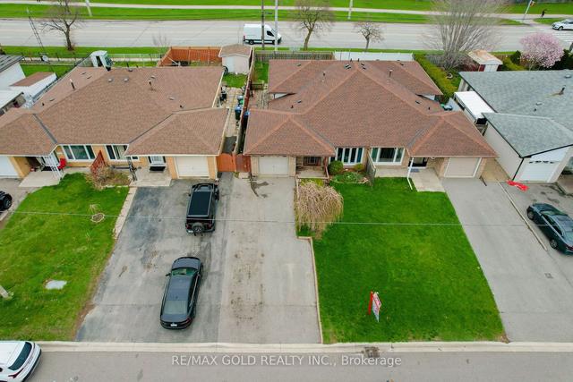 79 Autumn Blvd, House semidetached with 3 bedrooms, 2 bathrooms and 5 parking in Brampton ON | Image 26