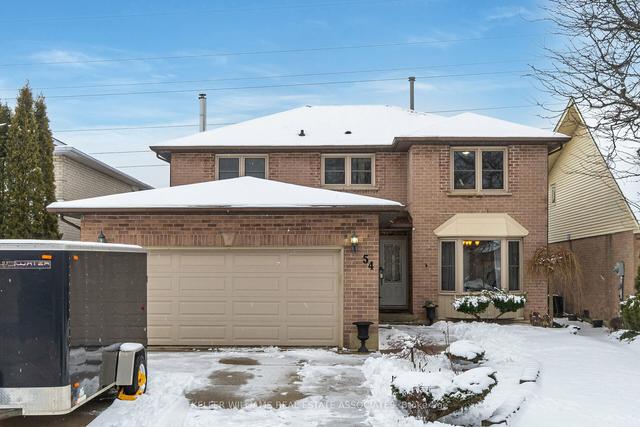 54 Randolf Crt, House detached with 3 bedrooms, 4 bathrooms and 6 parking in Hamilton ON | Image 12