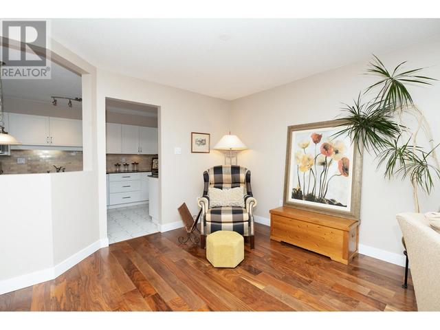 1105 - 1235 Quayside Drive, Condo with 2 bedrooms, 2 bathrooms and 1 parking in New Westminster BC | Image 7