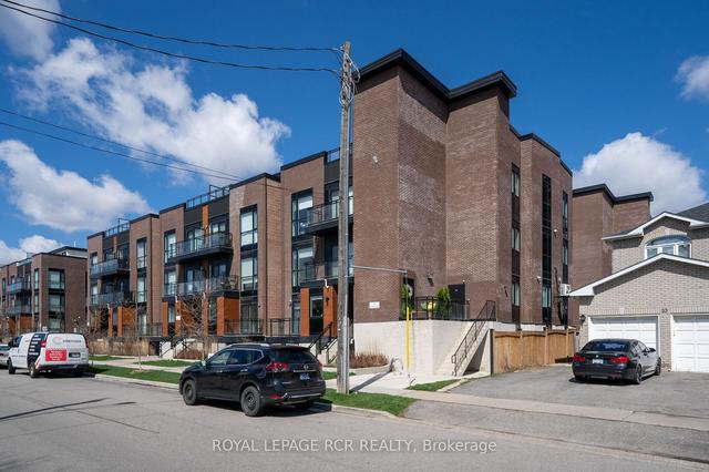603 - 18 Coles Ave, Townhouse with 2 bedrooms, 2 bathrooms and 1 parking in Vaughan ON | Image 12