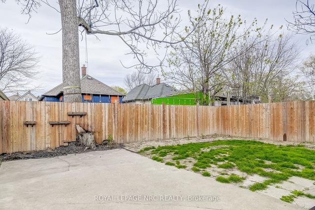 17 Marquis St, House detached with 3 bedrooms, 2 bathrooms and 2 parking in St. Catharines ON | Image 28