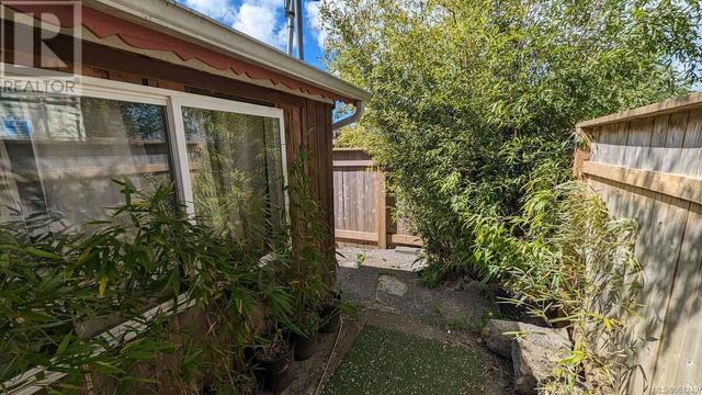 1911 19th Ave, House detached with 3 bedrooms, 1 bathrooms and 3 parking in Campbell River BC | Image 8