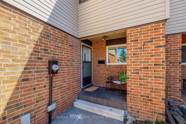 20 - 250 Satok Cres, Townhouse with 4 bedrooms, 3 bathrooms and 2 parking in Milton ON | Image 31