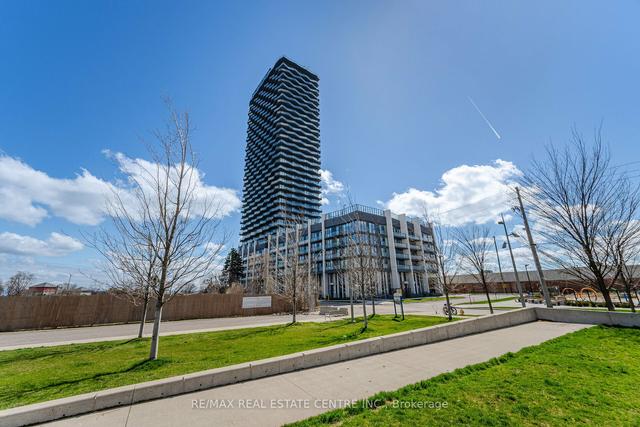 2606 - 36 Zorra St, Condo with 1 bedrooms, 1 bathrooms and 1 parking in Toronto ON | Image 1