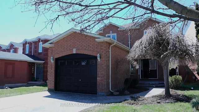 10 Elephant Hill Dr, House detached with 3 bedrooms, 4 bathrooms and 5 parking in Clarington ON | Image 12