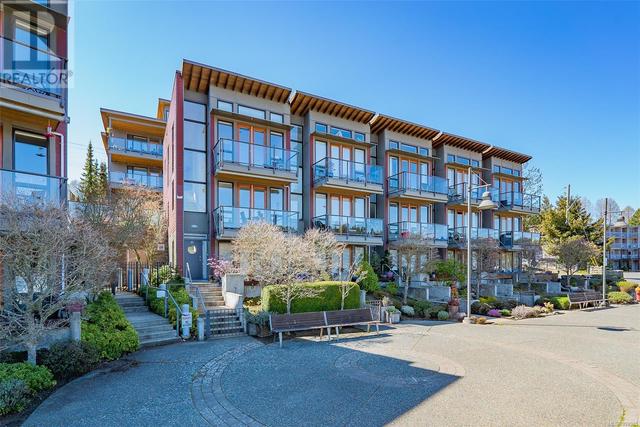 31 Cypress St, House attached with 3 bedrooms, 4 bathrooms and 2 parking in Nanaimo BC | Image 3