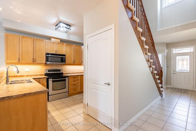 93 - 2125 Itabashi Way, Townhouse with 3 bedrooms, 3 bathrooms and 2 parking in Burlington ON | Image 29