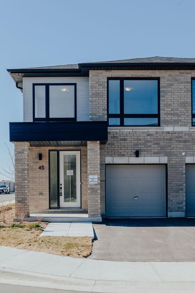 45 Klein Way, House attached with 3 bedrooms, 4 bathrooms and 2 parking in Whitby ON | Image 1
