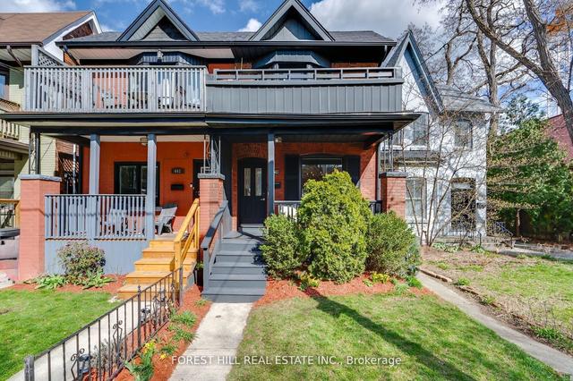 439 Pacific Ave, House semidetached with 3 bedrooms, 3 bathrooms and 0 parking in Toronto ON | Image 1