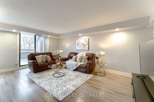 75 - 1250 Mississauga Valley Blvd N, Townhouse with 4 bedrooms, 2 bathrooms and 2 parking in Mississauga ON | Image 4