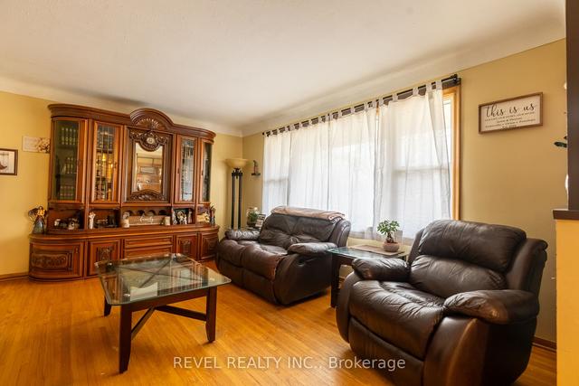 20 Milton Rd, House detached with 4 bedrooms, 1 bathrooms and 4 parking in St. Catharines ON | Image 33