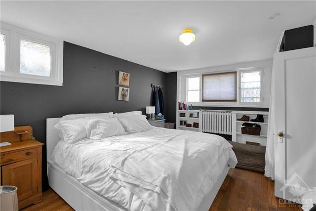 284 Currell Avenue, Home with 0 bedrooms, 0 bathrooms and 3 parking in Ottawa ON | Image 12