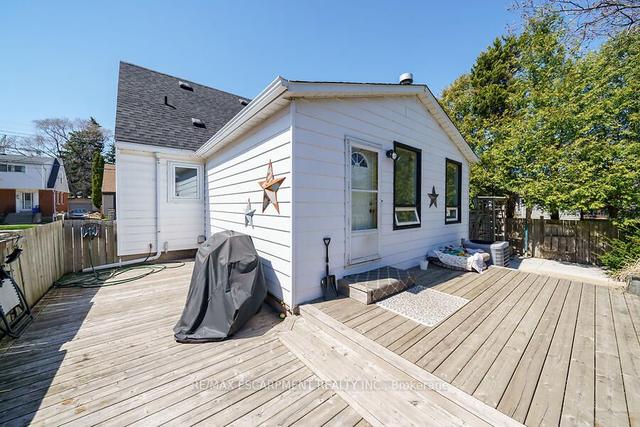 93 East 12th St, House detached with 3 bedrooms, 2 bathrooms and 4 parking in Hamilton ON | Image 25