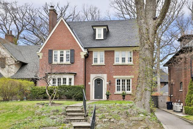 295 Inglewood Dr, House detached with 5 bedrooms, 5 bathrooms and 4 parking in Toronto ON | Image 1