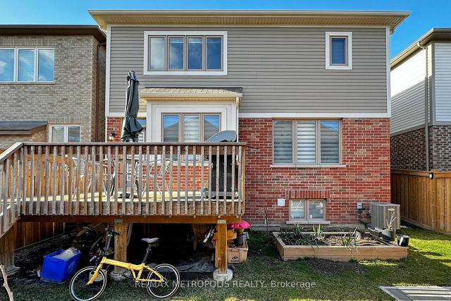 145 Westfield Dr, House detached with 4 bedrooms, 4 bathrooms and 4 parking in Whitby ON | Image 30