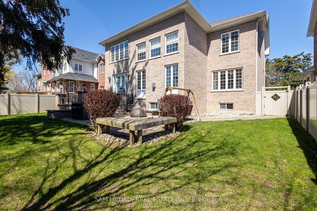 6940 Rayah Crt, House detached with 4 bedrooms, 4 bathrooms and 4 parking in Mississauga ON | Image 32
