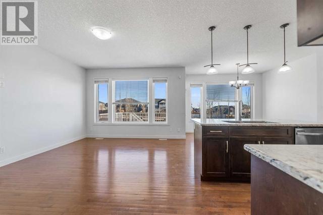 199 Evanswood Circle Nw, House semidetached with 4 bedrooms, 3 bathrooms and 4 parking in Calgary AB | Image 17