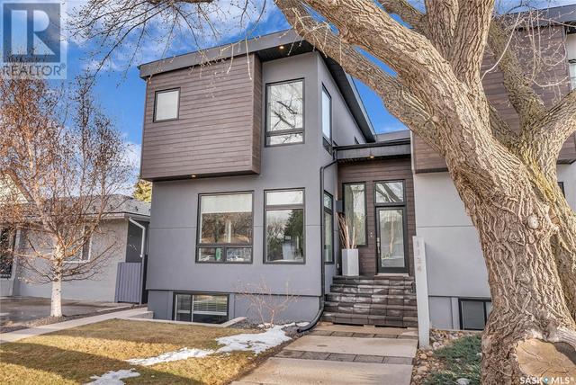 1124 3rd Street E, House semidetached with 4 bedrooms, 4 bathrooms and null parking in Saskatoon SK | Image 1