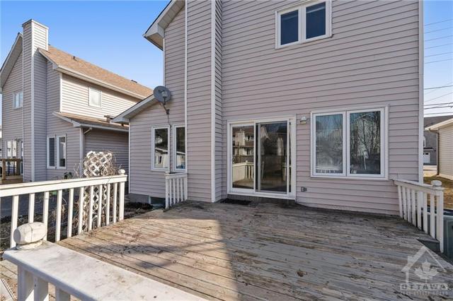2034 Frank Bender Street, Home with 3 bedrooms, 3 bathrooms and 5 parking in Ottawa ON | Image 23