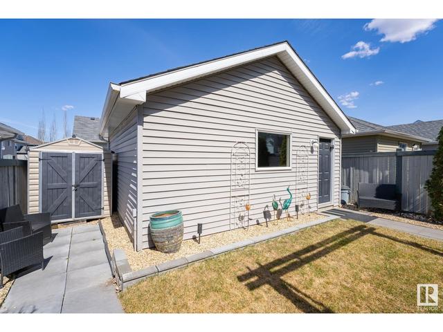 7704 24 Av Sw, House detached with 3 bedrooms, 2 bathrooms and 2 parking in Edmonton AB | Image 35