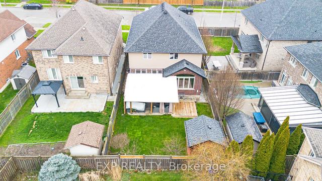 70 Watercrest Dr, House detached with 4 bedrooms, 4 bathrooms and 4 parking in Hamilton ON | Image 32