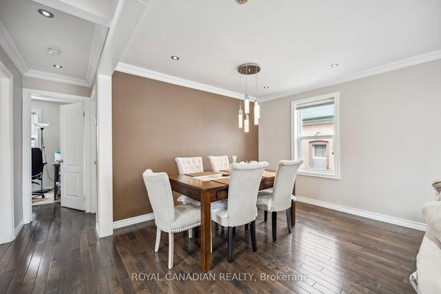 12 Huntington Ave, House detached with 2 bedrooms, 2 bathrooms and 5 parking in Toronto ON | Image 27