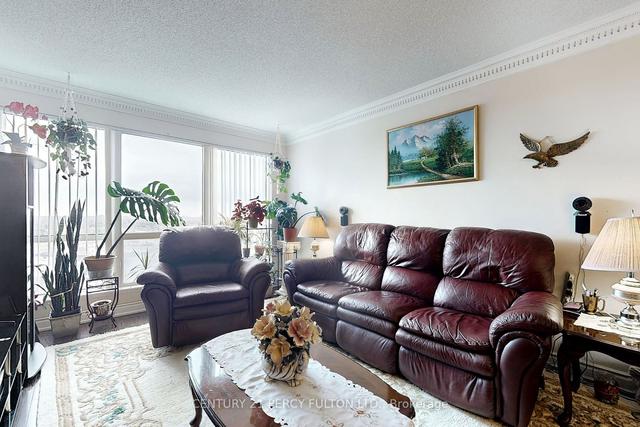 2006 - 8 Lee Centre Dr, Condo with 4 bedrooms, 3 bathrooms and 2 parking in Toronto ON | Image 34