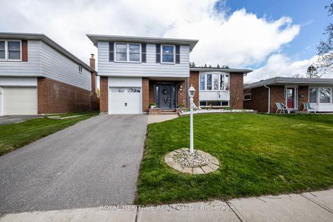 924 Dublin St, House detached with 4 bedrooms, 2 bathrooms and 3 parking in Whitby ON | Card Image
