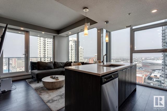 1402 - 10180 103 St Nw, Condo with 2 bedrooms, 2 bathrooms and 1 parking in Edmonton AB | Image 4
