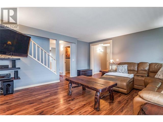 788 Galbraith Place, House detached with 3 bedrooms, 2 bathrooms and 2 parking in Kelowna BC | Image 12