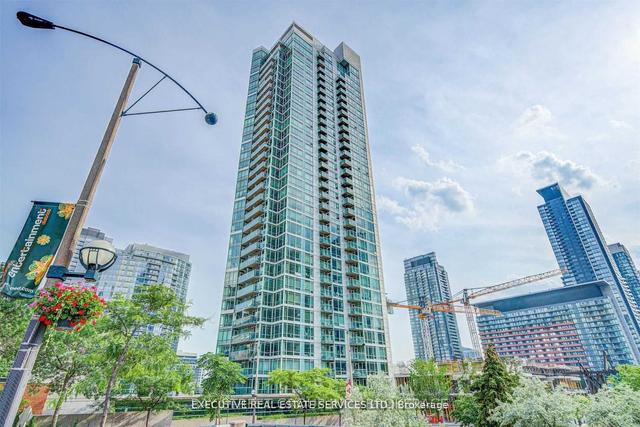1208 - 81 Navy Wharf Crt, Condo with 2 bedrooms, 2 bathrooms and 1 parking in Toronto ON | Image 1