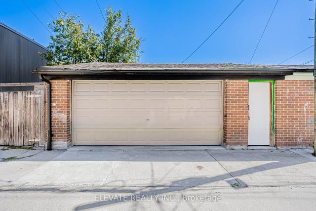 636 Gladstone Ave, House semidetached with 4 bedrooms, 3 bathrooms and 2 parking in Toronto ON | Image 35