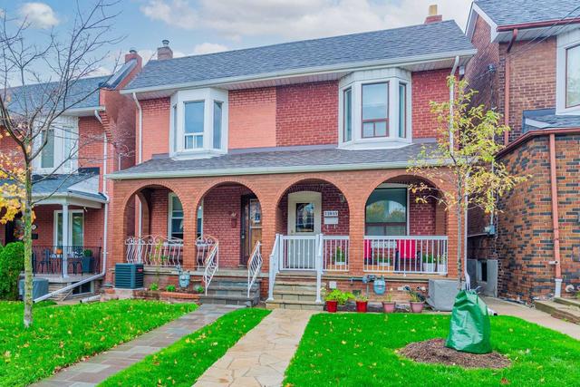 35 Day Ave, House semidetached with 3 bedrooms, 2 bathrooms and 1 parking in Toronto ON | Image 1