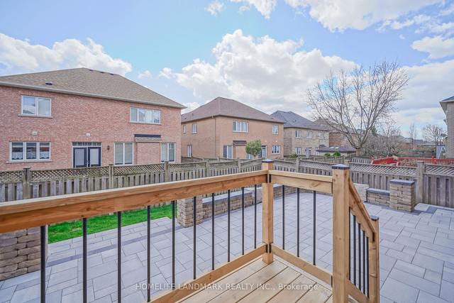 46 Larkmead Cres, House detached with 4 bedrooms, 6 bathrooms and 6 parking in Markham ON | Image 31