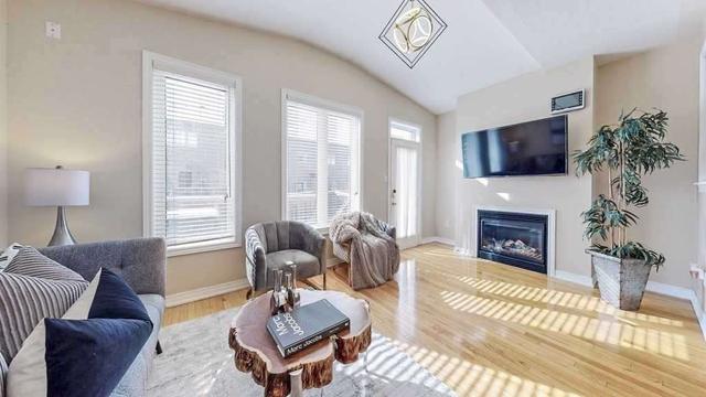 53 Ostrovsky Rd, House semidetached with 4 bedrooms, 4 bathrooms and 4 parking in Vaughan ON | Image 10
