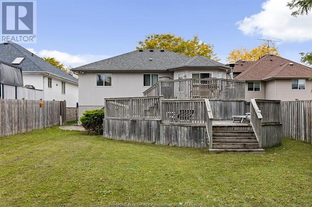 3438 Treeline Court, House detached with 5 bedrooms, 2 bathrooms and null parking in Windsor ON | Image 33