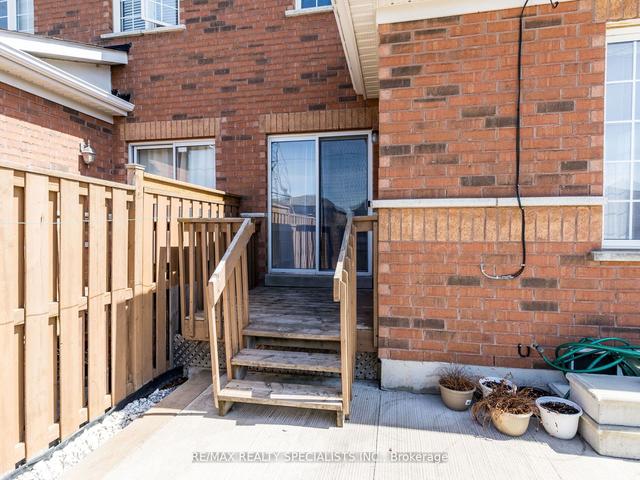 2 Wicklow Rd, House semidetached with 3 bedrooms, 4 bathrooms and 3 parking in Brampton ON | Image 27