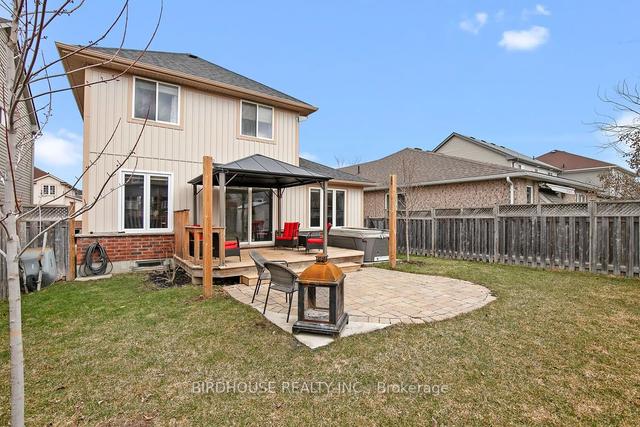 27 Purpledusk Dr, House detached with 3 bedrooms, 2 bathrooms and 3 parking in Kawartha Lakes ON | Image 20