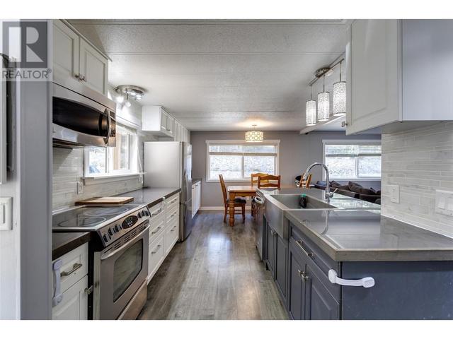 1a - 4075 Mcclain Road, House other with 3 bedrooms, 2 bathrooms and 4 parking in Kelowna BC | Image 9