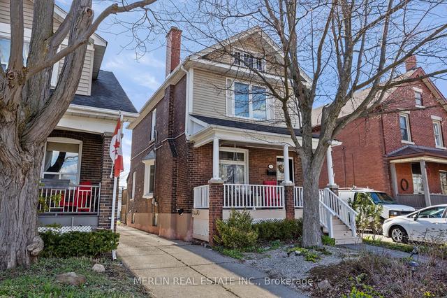50 Twenty Second St, House detached with 3 bedrooms, 2 bathrooms and 2 parking in Toronto ON | Image 12
