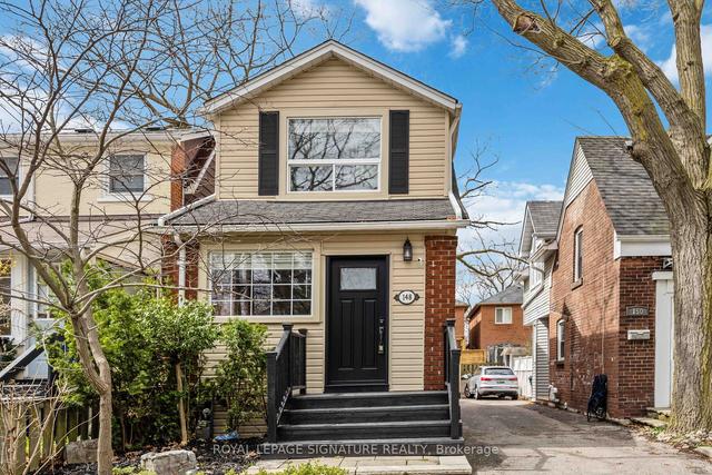 148 Audrey Ave, House detached with 2 bedrooms, 2 bathrooms and 1 parking in Toronto ON | Image 1