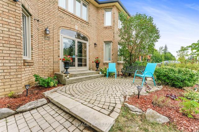 22 Ridelle Crt, House detached with 5 bedrooms, 5 bathrooms and 5 parking in Brampton ON | Image 12