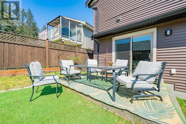 2000 Swordfern Rd, House detached with 3 bedrooms, 3 bathrooms and 2 parking in Nanaimo BC | Image 19