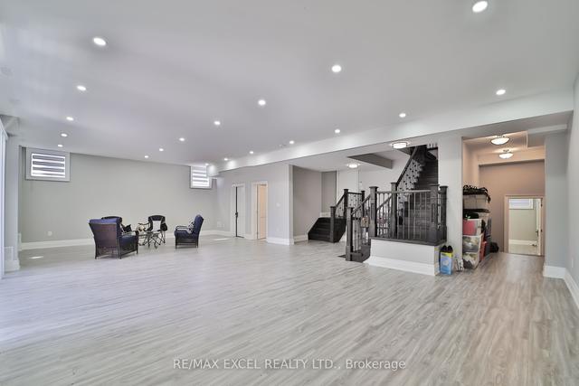 97 Cleta Dr, House detached with 5 bedrooms, 7 bathrooms and 6 parking in Toronto ON | Image 35