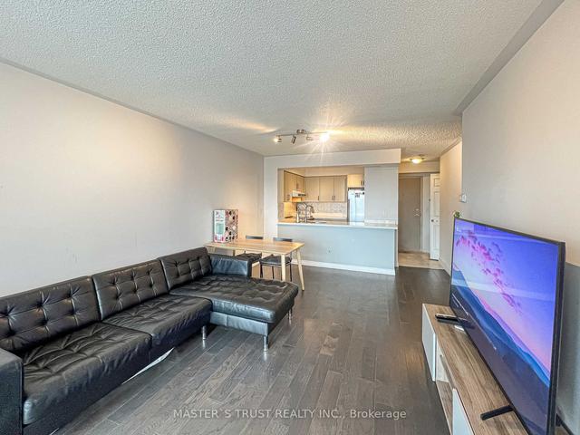 2308 - 909 Bay St, Condo with 2 bedrooms, 2 bathrooms and 1 parking in Toronto ON | Image 23