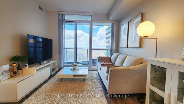 2808 - 29 Singer Crt, Condo with 1 bedrooms, 1 bathrooms and 1 parking in Toronto ON | Image 2