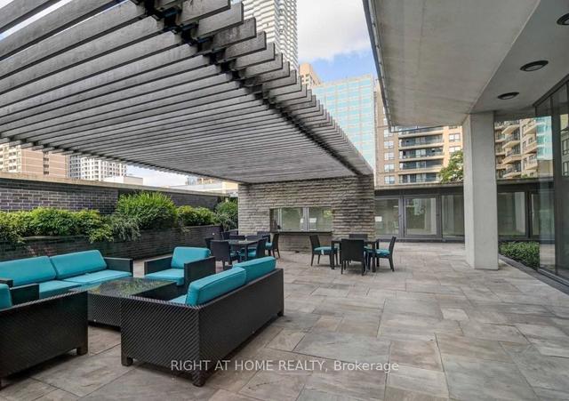 2907 - 33 Charles St E, Condo with 2 bedrooms, 1 bathrooms and 1 parking in Toronto ON | Image 28